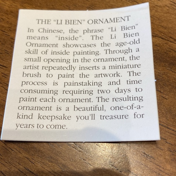 Pier 1 La Bien Christmas hand painted ornament 1999. NWOT - Picture 3 of 3